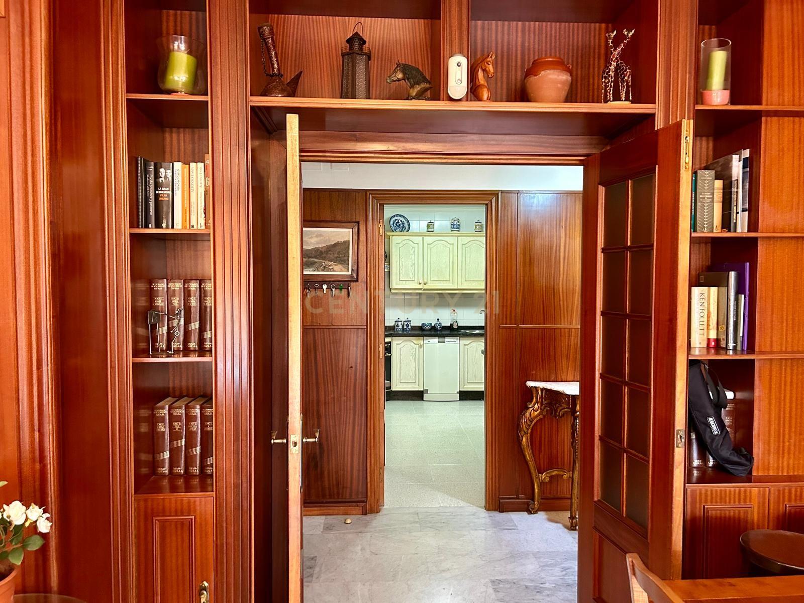Apartamento T4 à venda em Cerrado de Calderón, Málaga. Urbanização Los Eucaliptos - Image 22